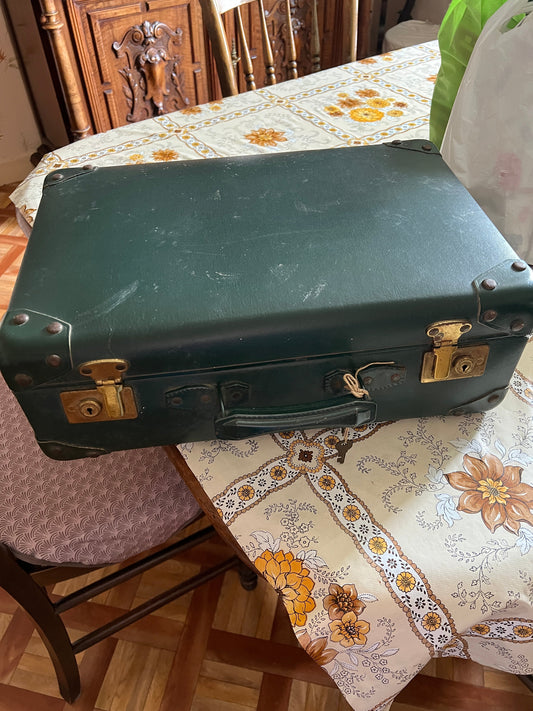 🌿 Ma tante, une vie sans gaspillage : l'empreinte carbone d'une femme discrète mais exemplaire