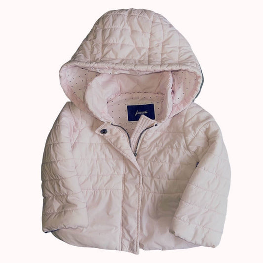  doudoune rose poudré à capuche doublée à pois, marque Jacadi, taille 18 mois.