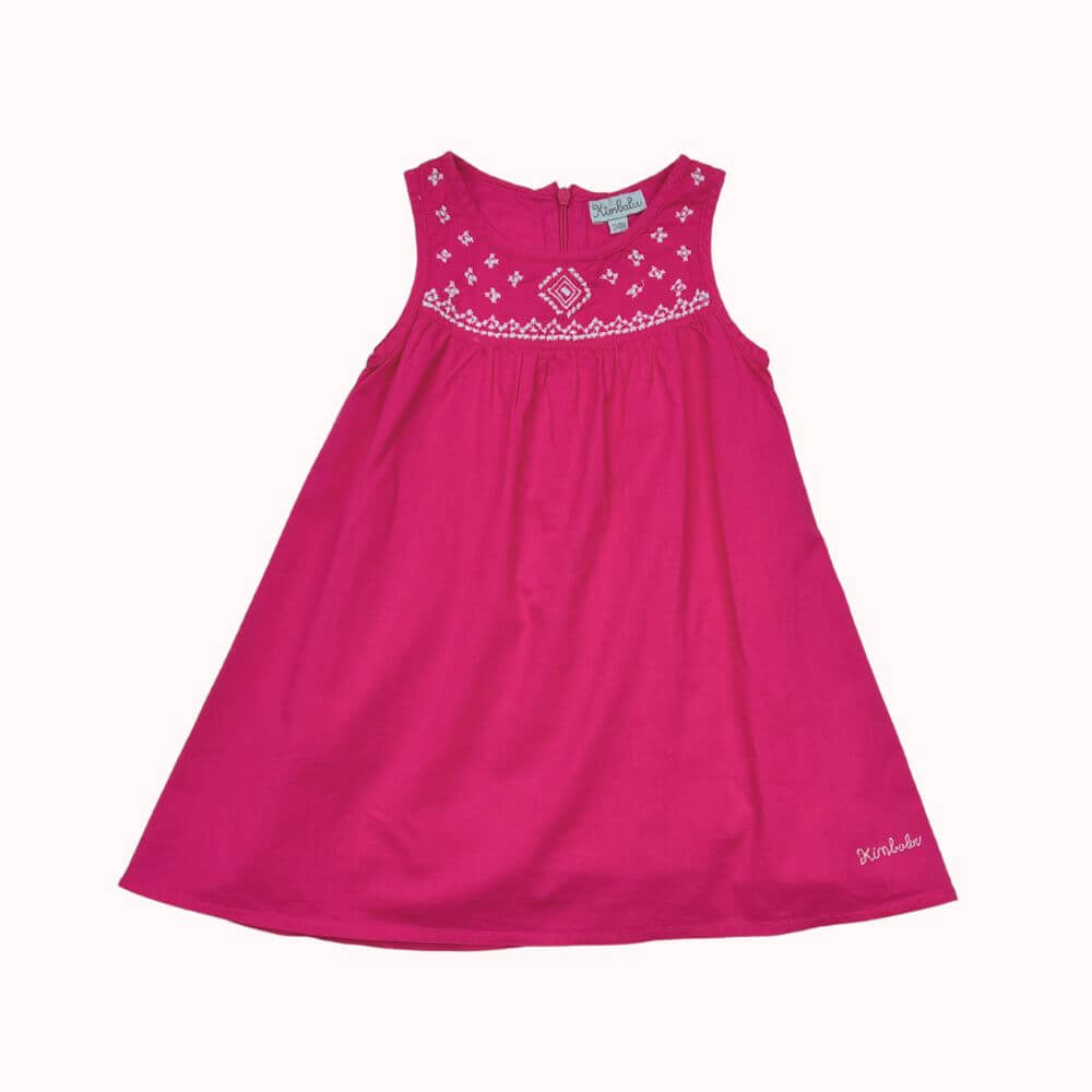 Robe rose brodée Kimbaloo 24 mois, en coton léger avec fermeture éclair invisible et détails brodés blancs.
