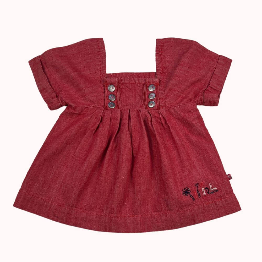  Robe rouge Sergent Major bébé 1/3 mois, coupe ample, plastron boutonné et broderie discrète.