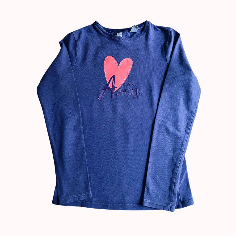 TEE-SHIRT MANCHE LONGUES- OKAÏDI- AVEC COEUR 10 ANS